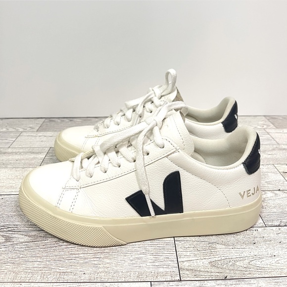 Veja White and Black Sneakers women 5 - Picture 2 of 16